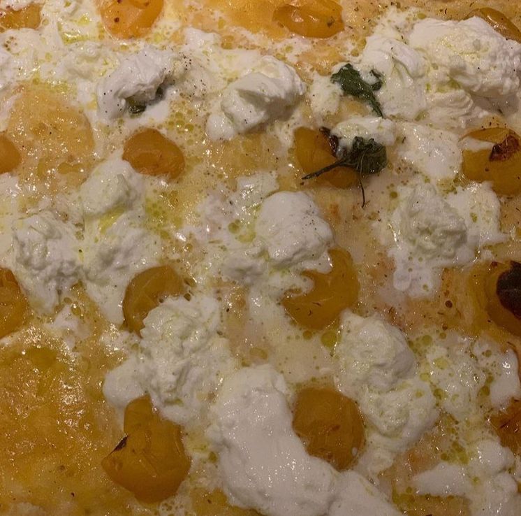 Focaccia con pomodorini gialli